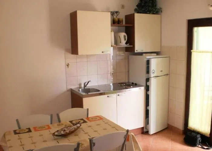 Tomislav Apartment Trogir